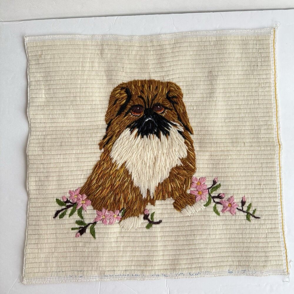 Vintage 70s Crewel Pekingese Dog Pillow Panel Handmade Completed Front 16" x 17"